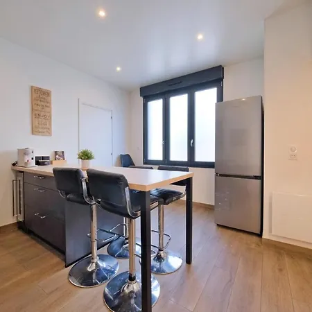 Apartment - Jacuzzi - Sauna - Air Conditioning